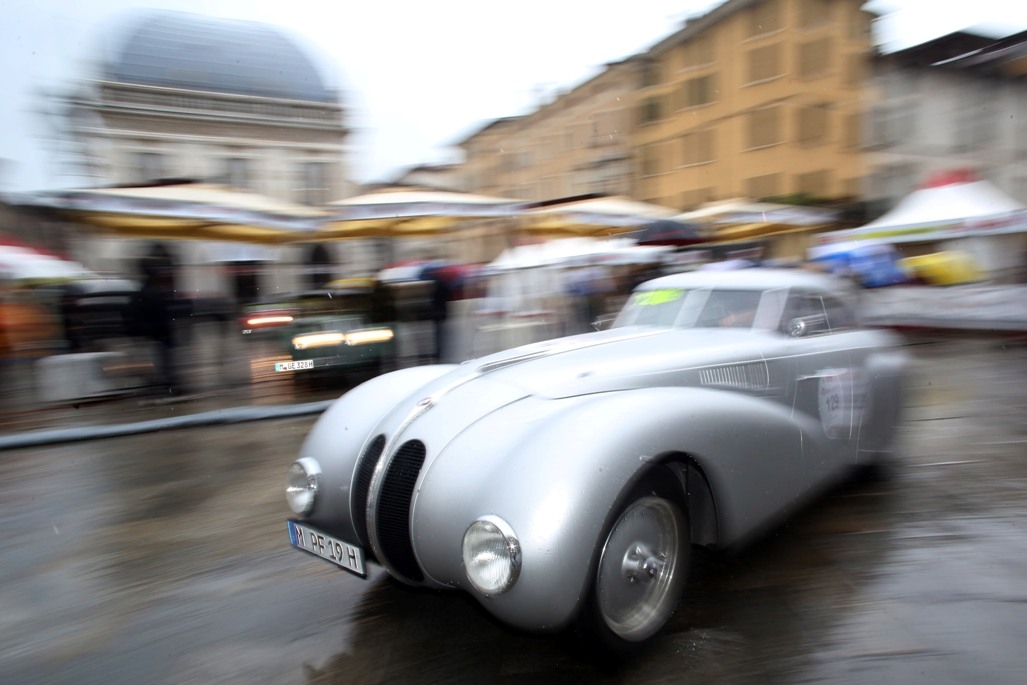 LIVE – Mille Miglia 2013: In corso la punzonatura