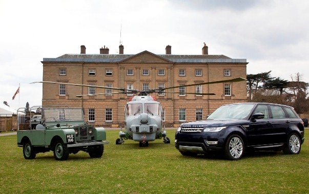 Land Rover Defender LXV per i 65 anni