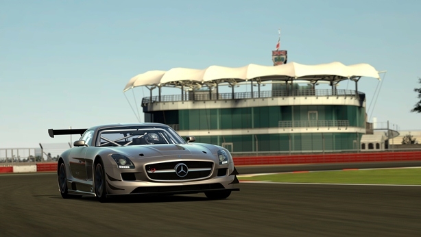 Gran Turismo 6: tre vetture AMG al debutto