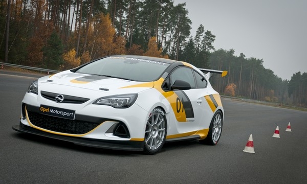 Opel torna al Nürburgring