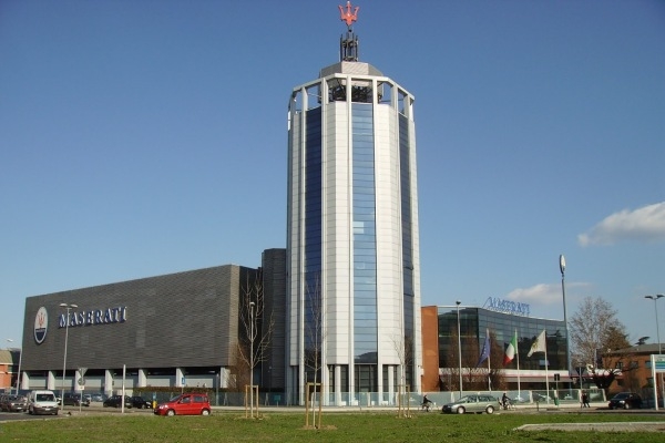 Stabilimento Maserati di Modena, la casa di Alfa Romeo 4C