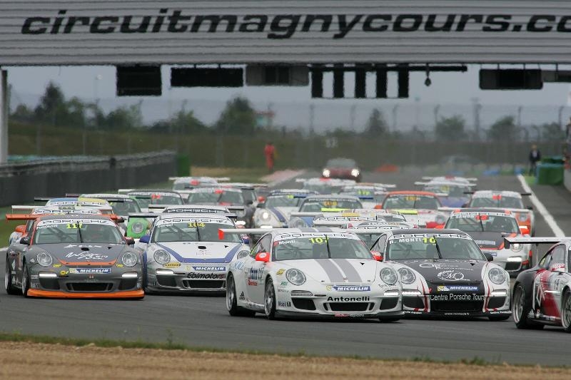 Carrera Cup Italia: a Magny-Cours Fulgenzi passa in testa al 911 Trophy 50th Anniversary e al monomarca tricolore