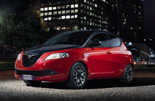 Lancia Ypsilon S MOMODESIGN