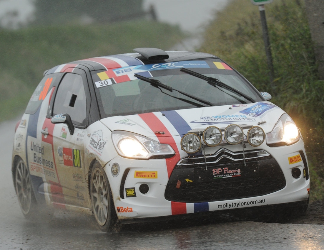 Molly Taylor al Wales Rally