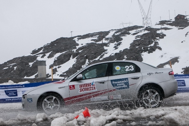 Test invernali Assogomma al Passo dello Stelvio