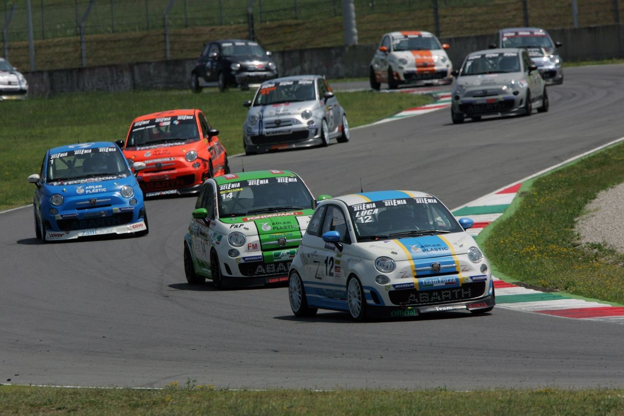 Abarth Make It Your Race: in onda dal 18 novembre su DMAX