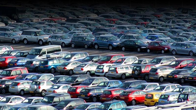 Mercato auto novembre -4,54%: 42 mesi di cali consecutivi