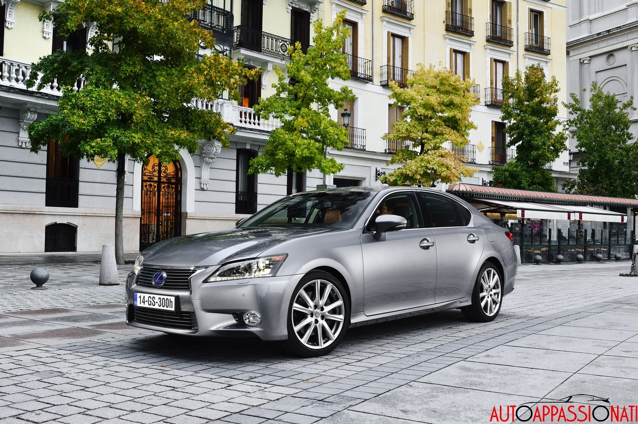 Nuova Lexus GS Hybrid