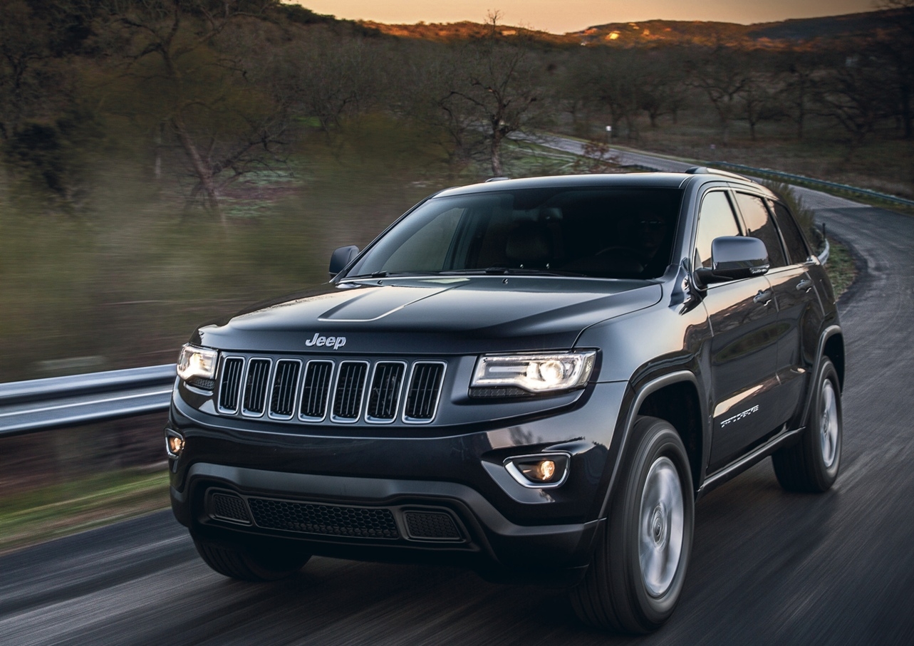 Jeep Grand Cherokee: debutta in Italia la versione Laredo