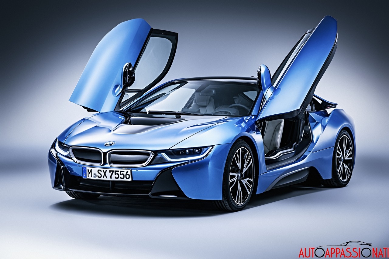 Nuova BMW i8 [Video]