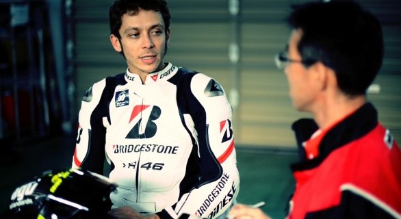 Bridgestone e Valentino Rossi svelano il nuovo spot