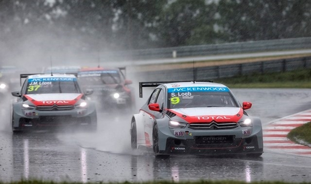 WTCC Slovakia Ring: Loeb vittorioso sotto il diluvio