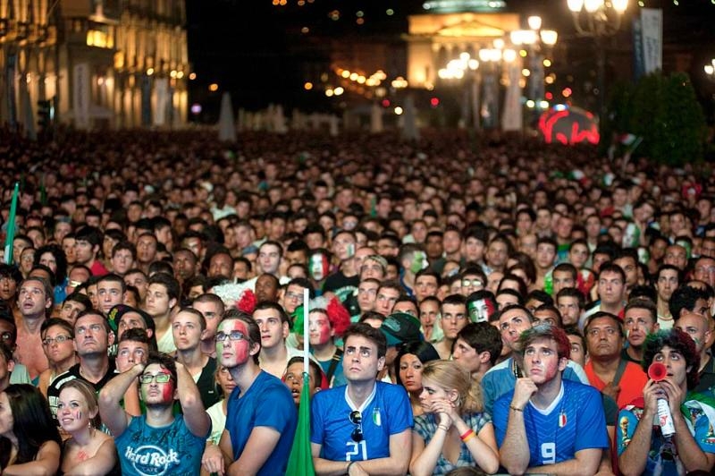 Mondiali FIFA Brasile 2014: lo Hyundai Fan Park in Piazza Vittorio Veneto a Torino