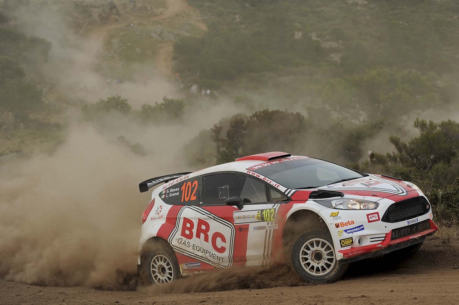 CIR: in Sardegna al Rally d’Italia vince Basso su Fiesta R5 a GPL