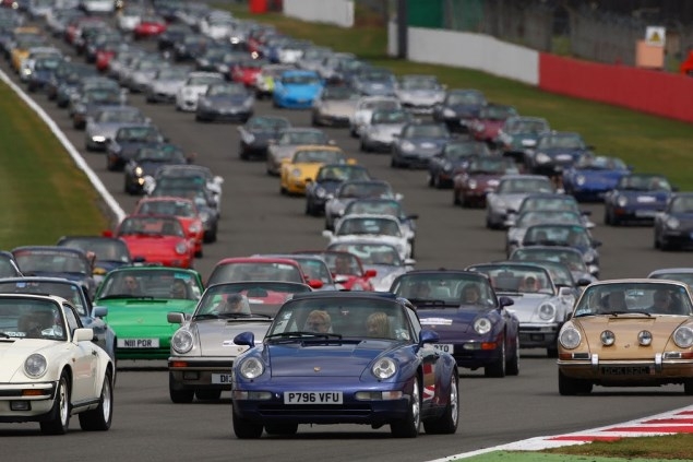 Porsche: raduno per Boxster e Cayman alla Carrera Cup del Mugello