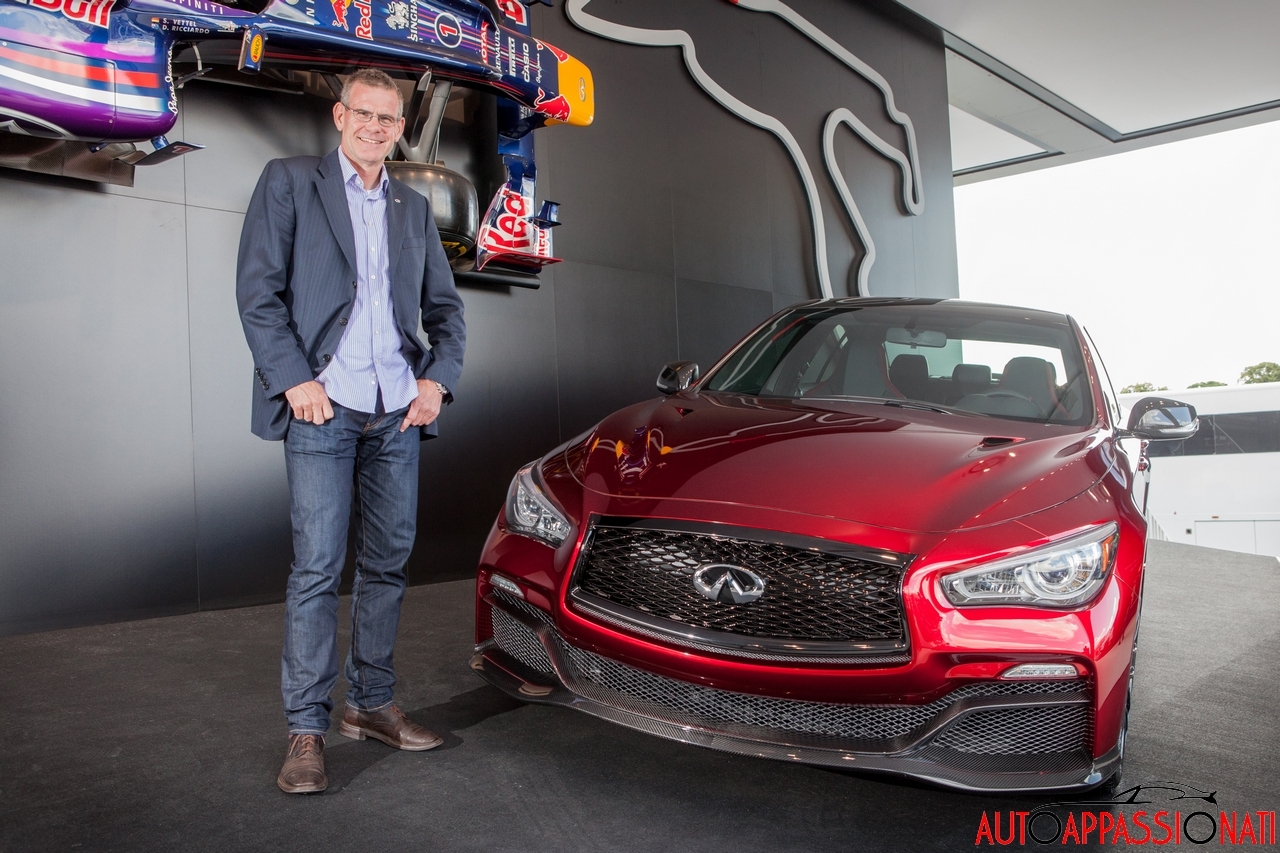 Q50 Eau Rouge: lo sviluppo e il suo futuro. Intervista con Jerry Hardcastle