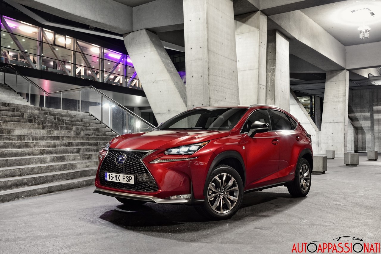 Le 10 cose da sapere sulla nuova Lexus NX Hybrid