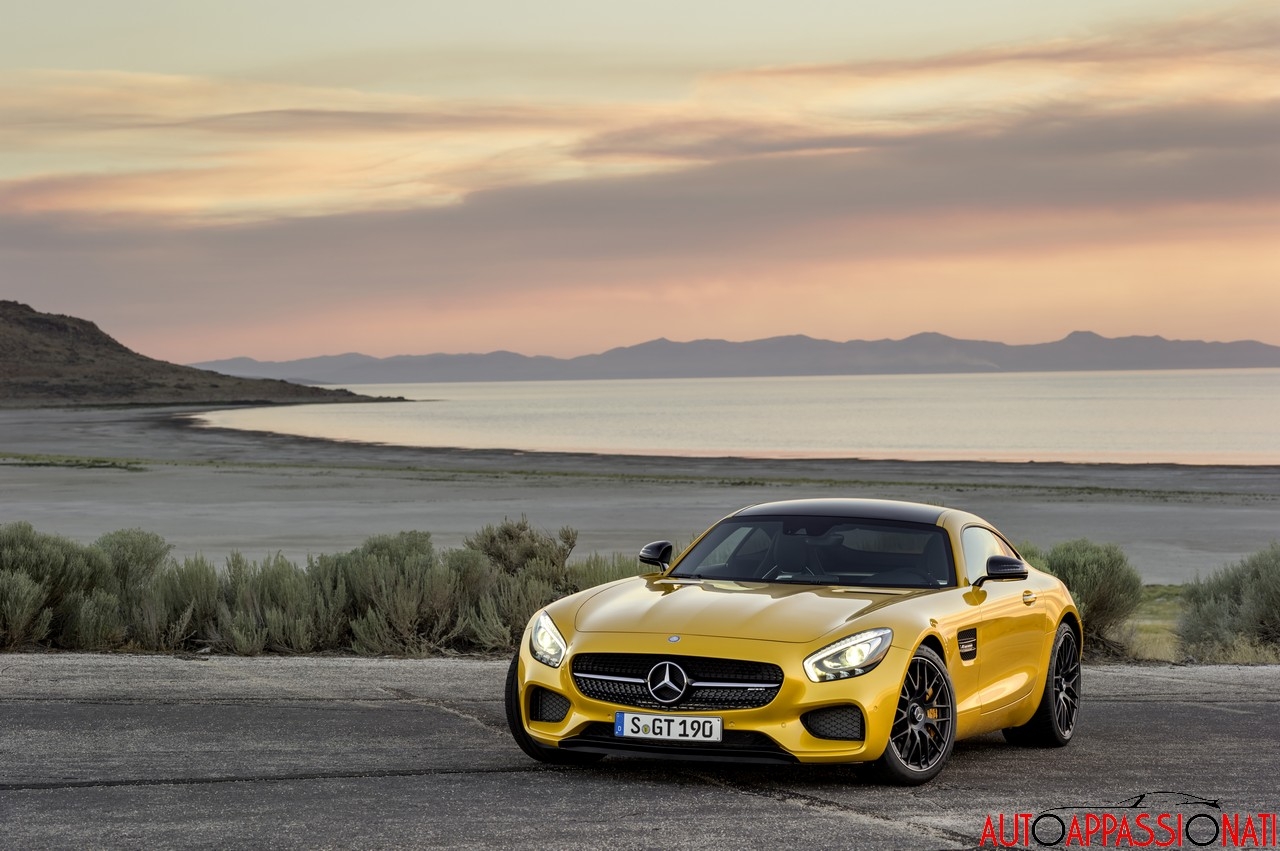 Mercedes-AMG GT: foto e tutte le informazioni