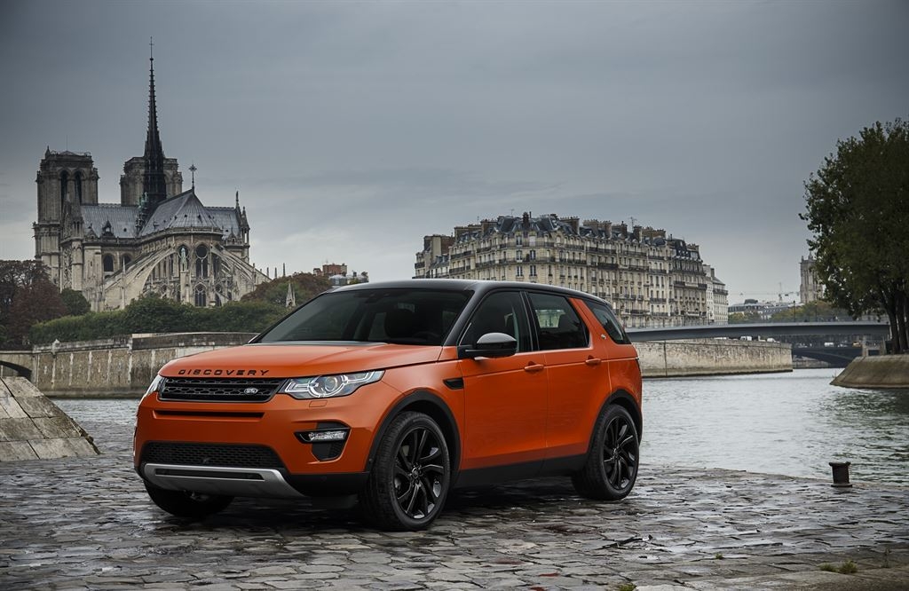 Land Rover presenta in anteprima nazionale la Nuova Discovery Sport