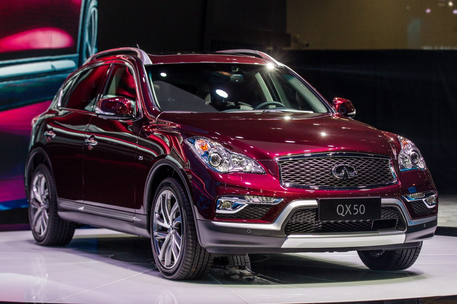 Infiniti QX50: svelato il nuovo crossover