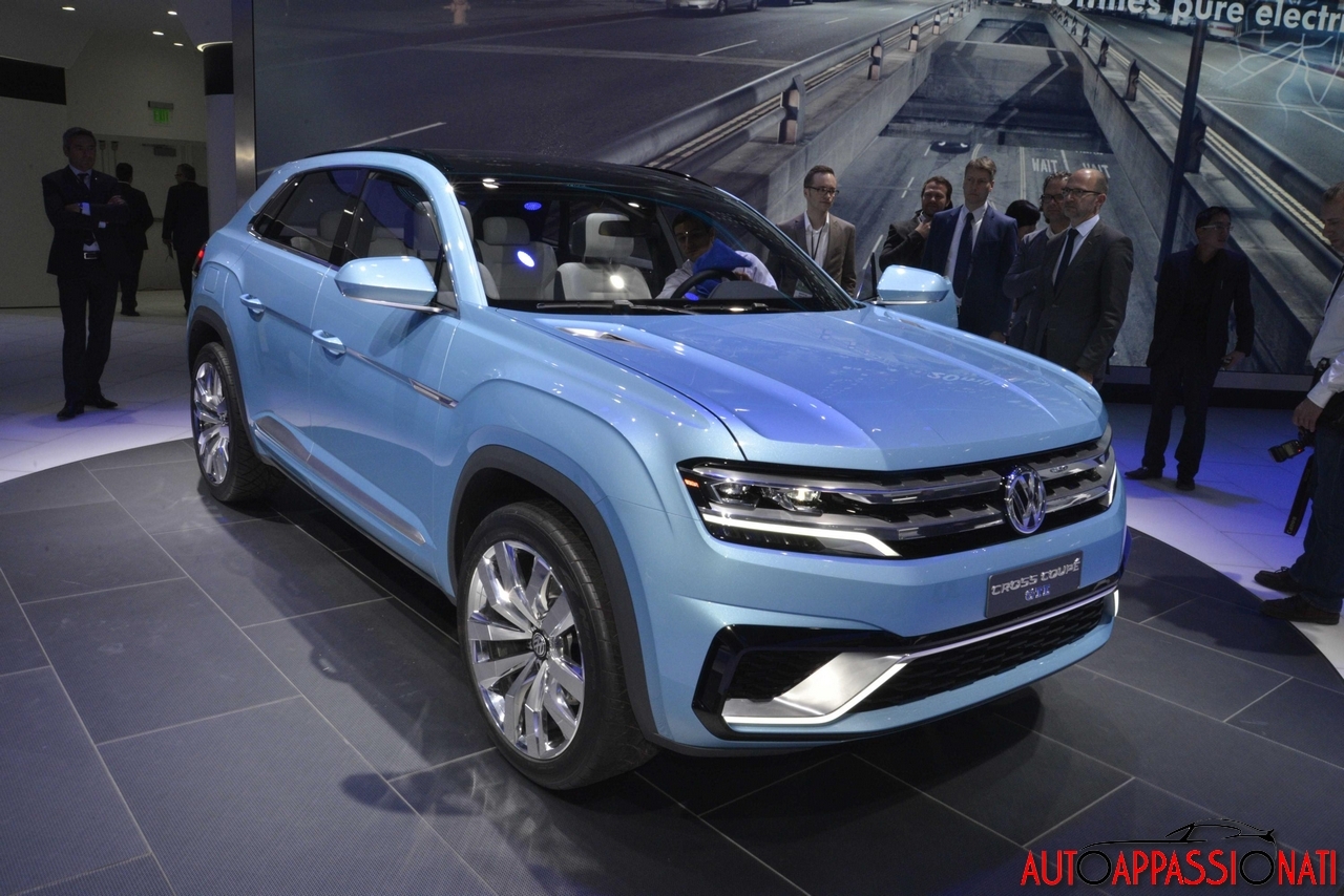 10 cose da sapere su Volkswagen Cross Coupé GTE al NAIAS 2015