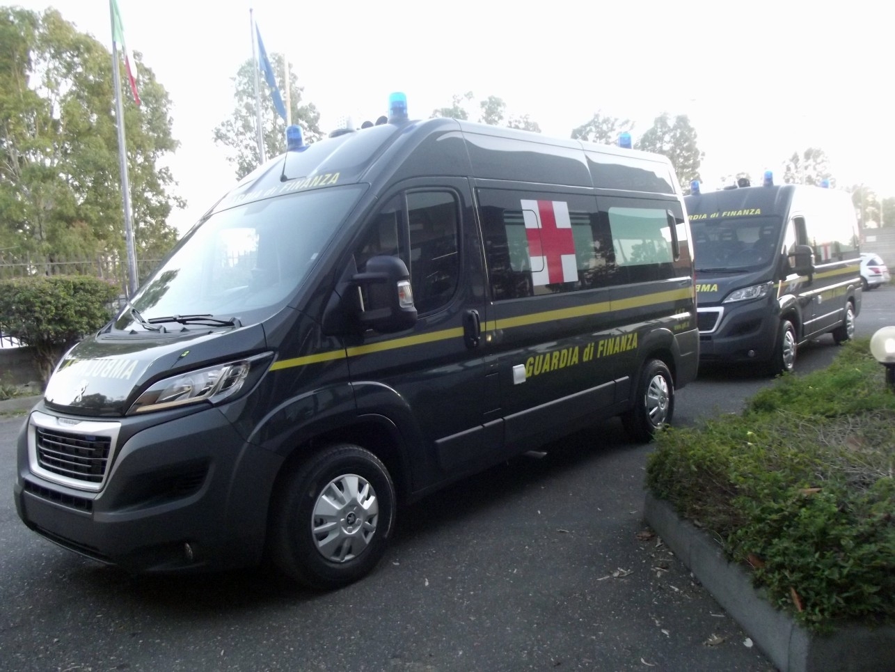 Expo Milano 2015: due Peugeot Boxer saranno le ambulanze ufficiali della Guardia Di Finanza