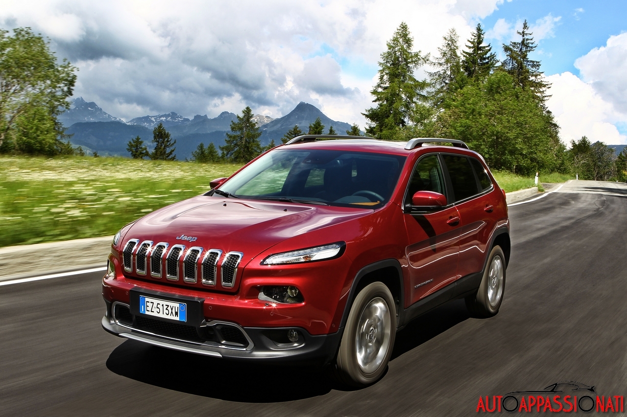 Jeep Cherokee: nuovo motore 2.2 Turbodiesel | Prova in anteprima