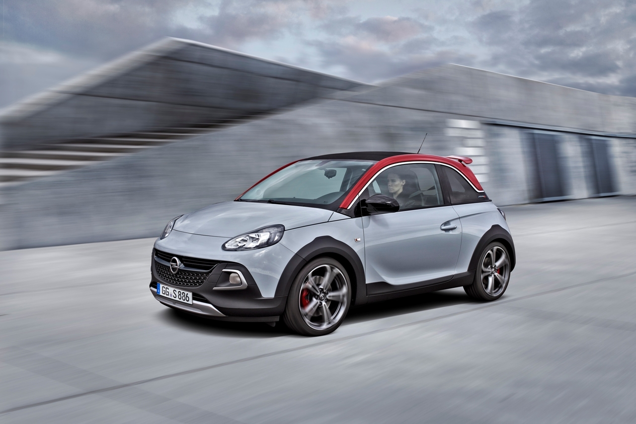 Opel Adam Rocks S: la mini crossover tutto pepe