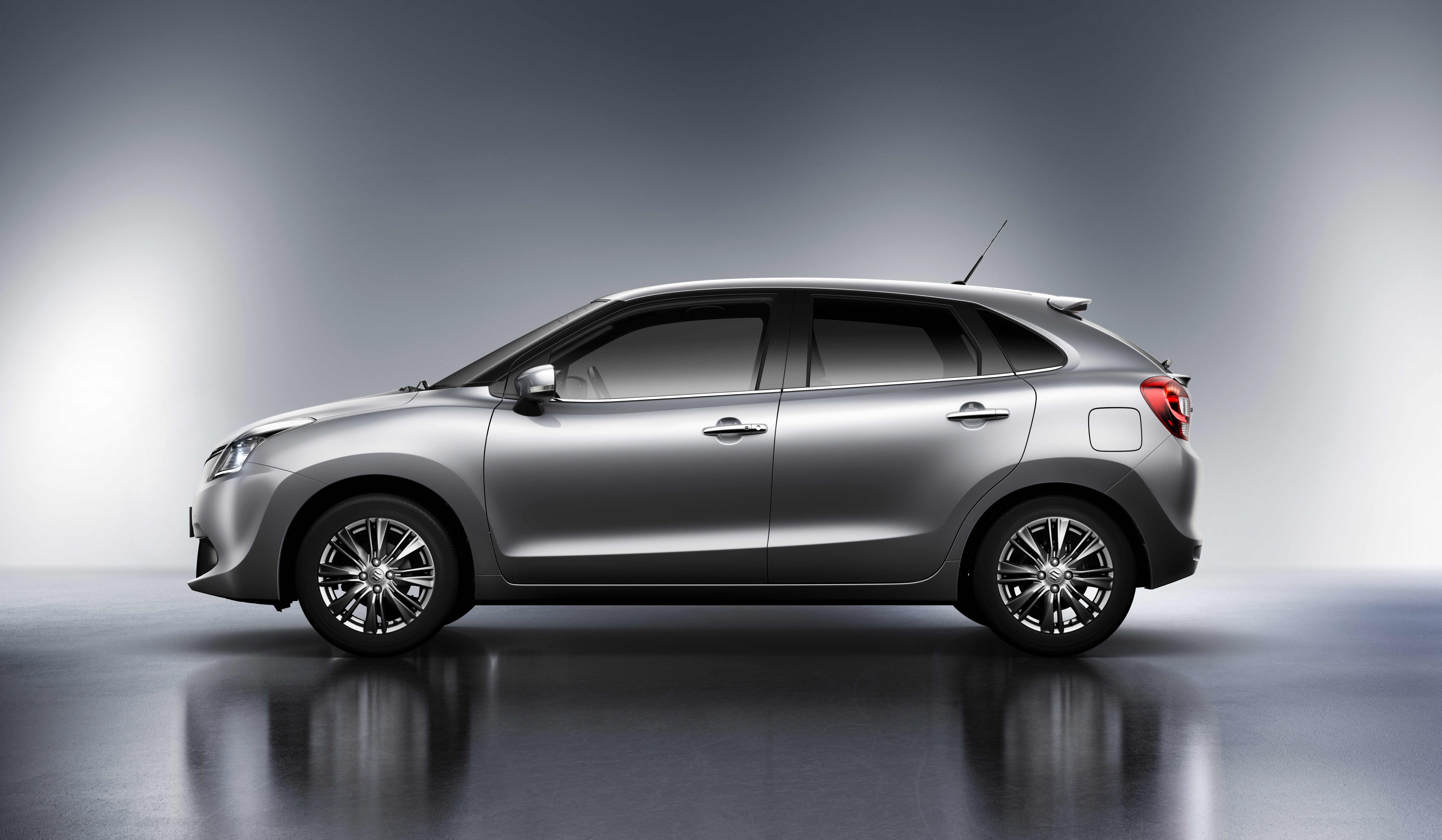 Suzuki Baleno il debutto al Salone di Francoforte 2015