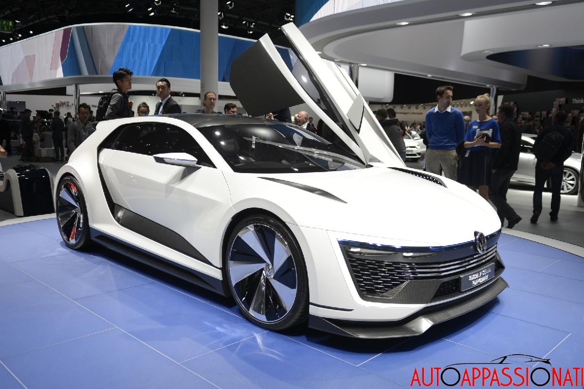 Salone di Francoforte 2015: VW Golf, la GTI Clubsport e le altre