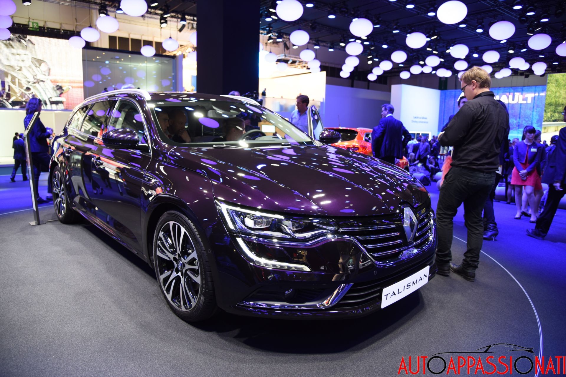 Salone di Francoforte 2015: Renault Megane e Talisman