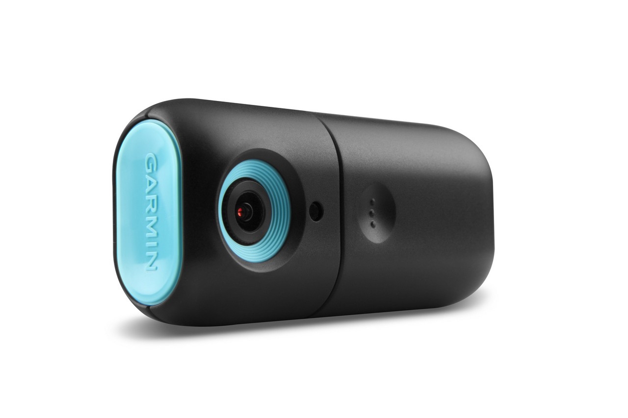 Garmin presenta babyCam: il primo video monitor per auto con bambini a bordo