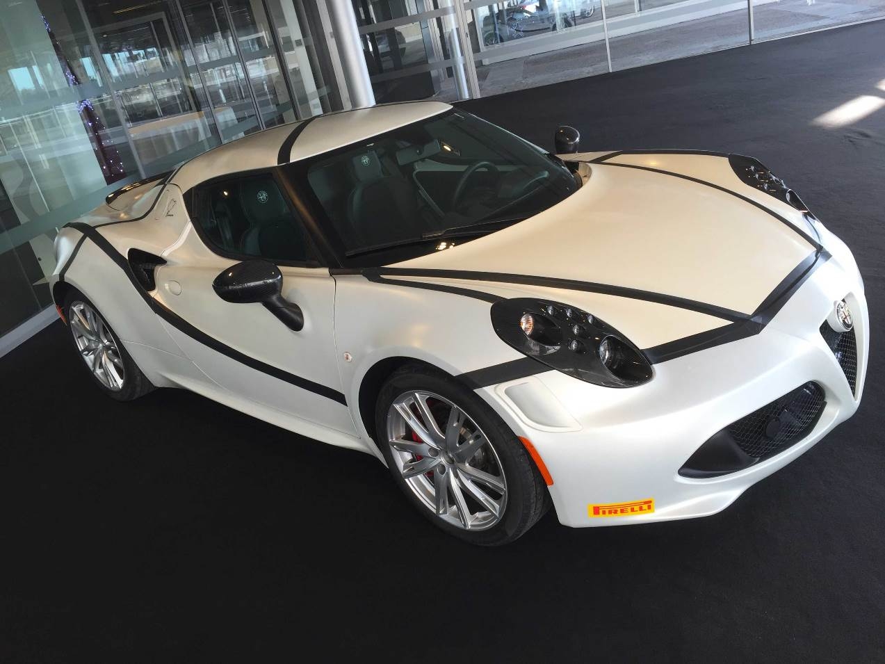 L’Alfa Romeo 4C del record al Ring esposta ad Arese