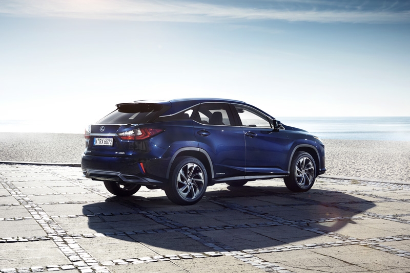 Nuova Lexus RX Hybrid: tutte le informazioni