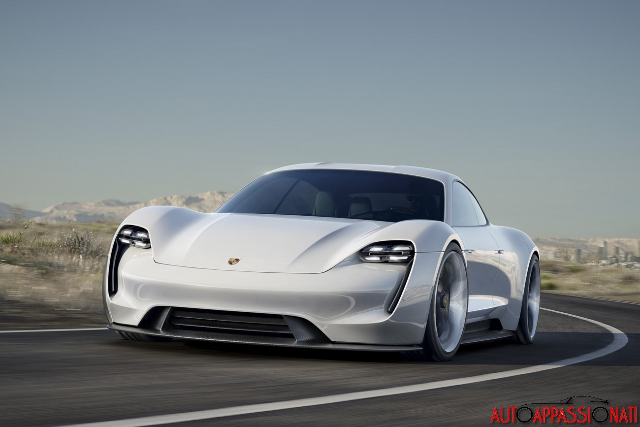 Porsche lancia il progetto Mission E