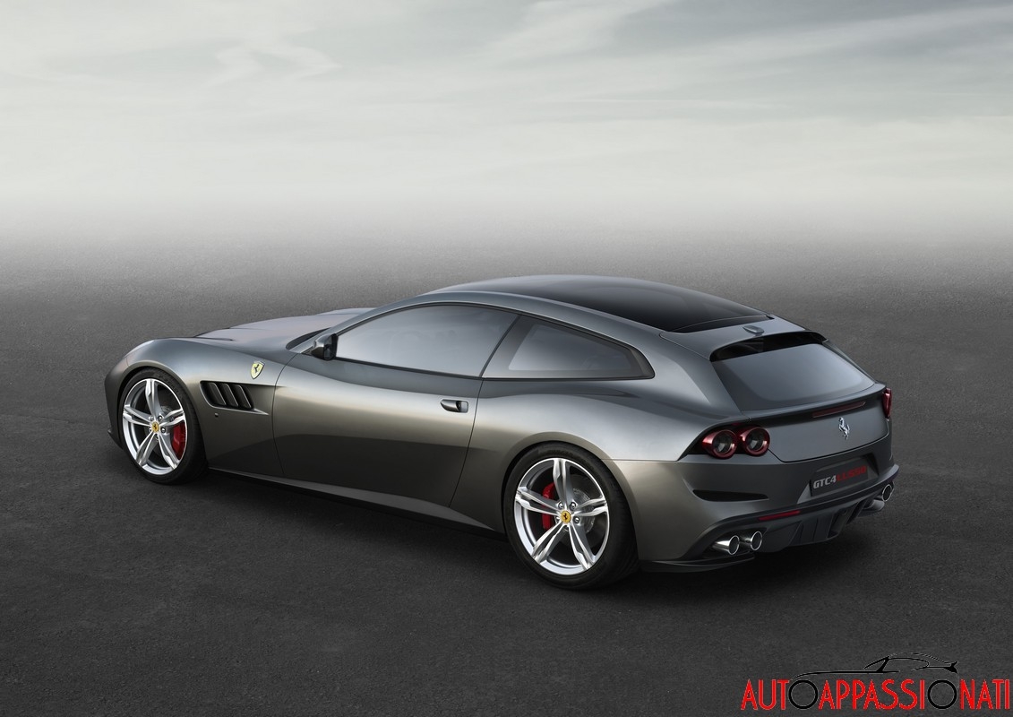 Copia di Ferrari GTC4Lusso | Foto gallery