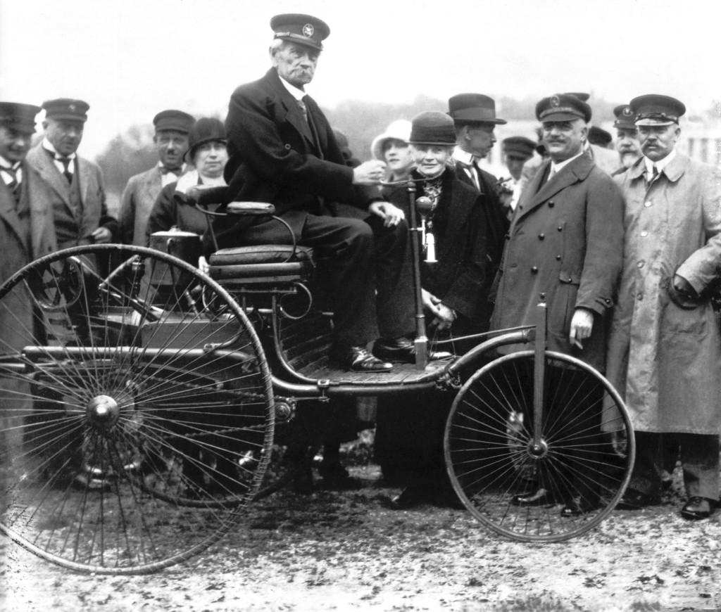 L’automobile compie 130 anni, auguri al suo papà