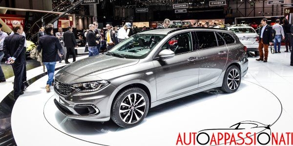 Nuova Fiat Tipo 5 porte e Tipo Station Wagon| LIVE Salone di Ginevra 2016