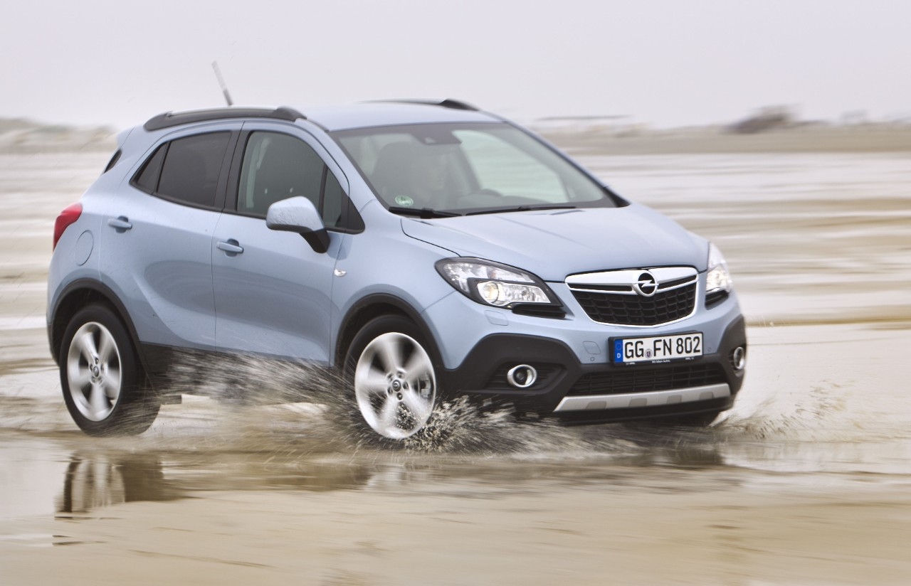 Mokka con Opel OnStar conquista il Connectivity Award 2016