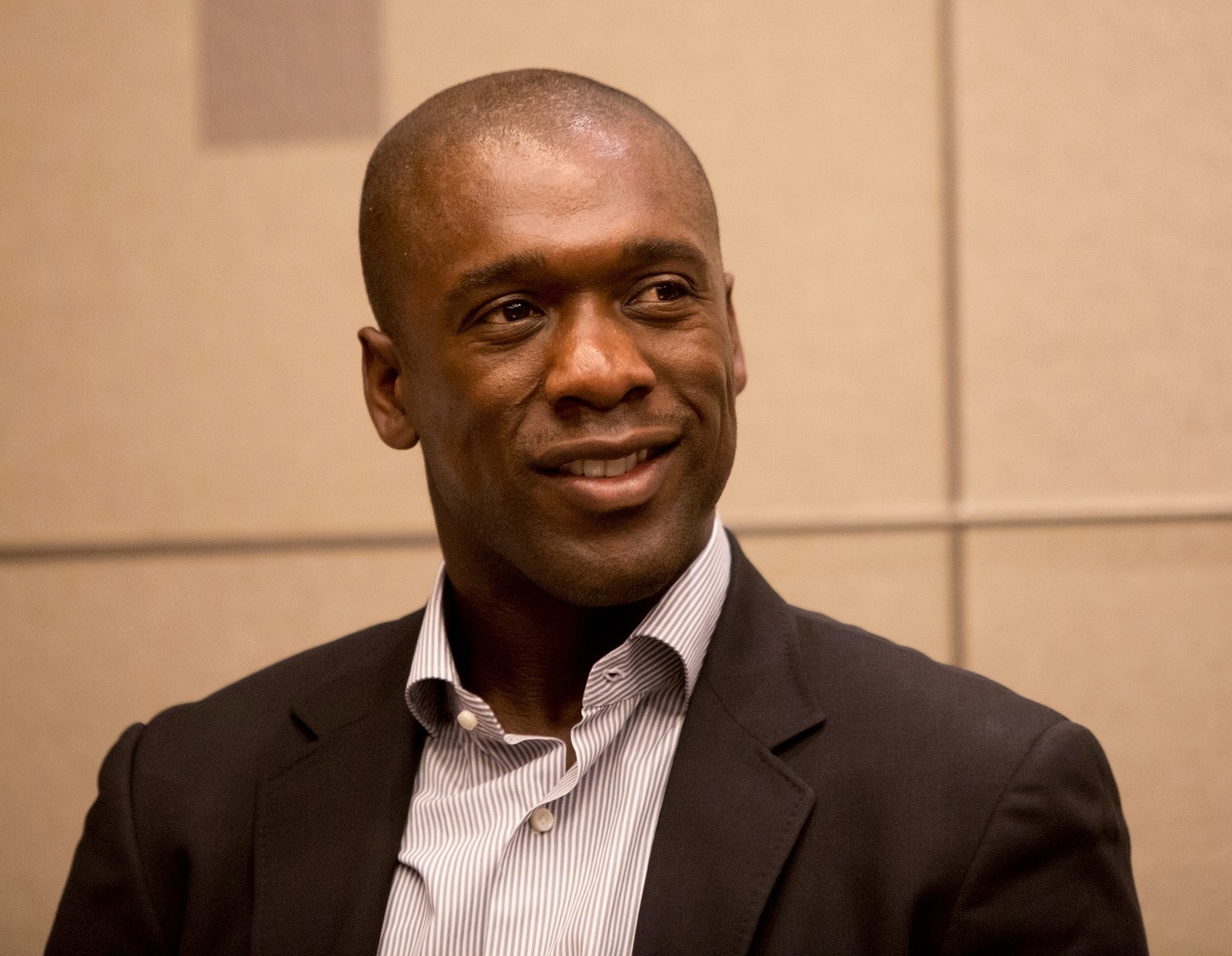 Nissan ingaggia Clarence Seedorf per la finale di Uefa Champions League