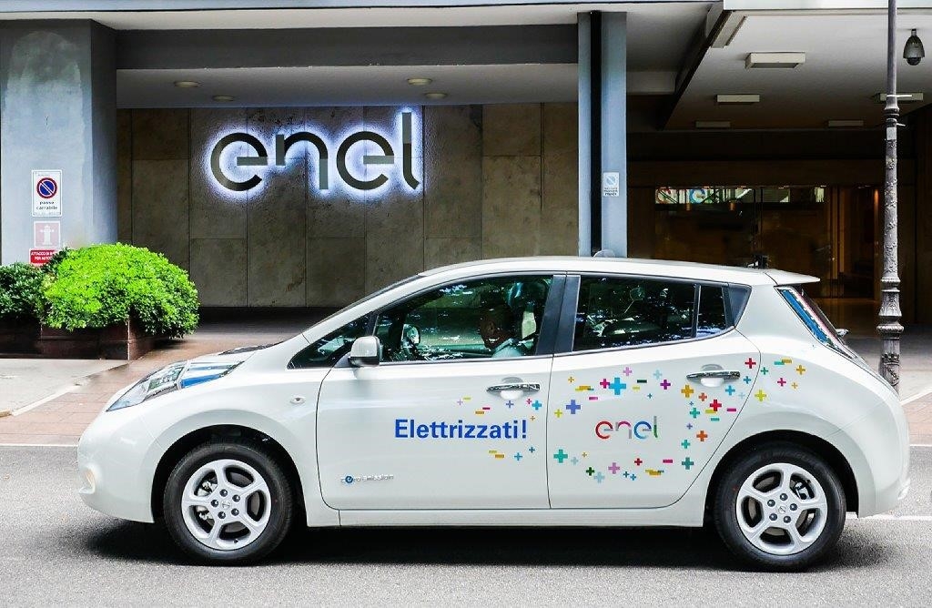 Nissan LEAF Enel Edition: la nuova versione in partnership con Enel