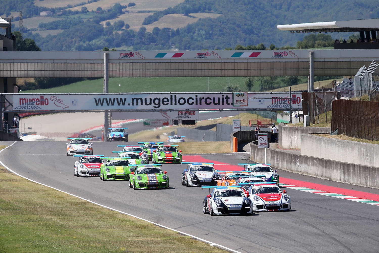 Carrera Cup Italia 2016: Come Ledogar padrone del sabato al Mugello