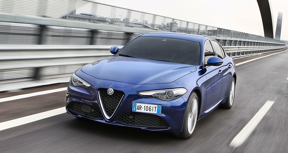 Alfa Romeo Giulia: nuovo motore 2.0 Turbo benzina 200cv e nuovi Pack