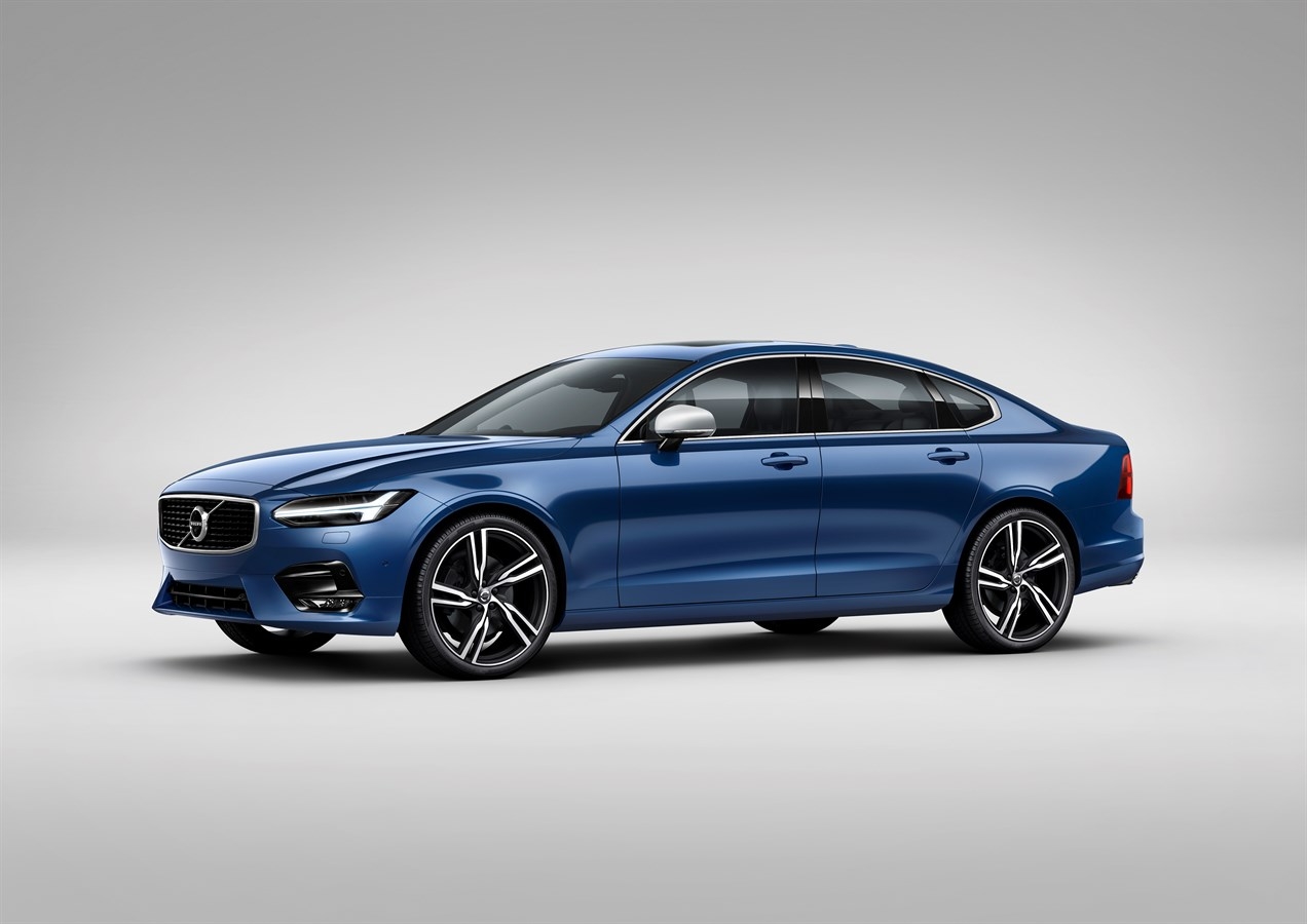 Volvo presenta i modelli sportivi S90 e V90 R-Design