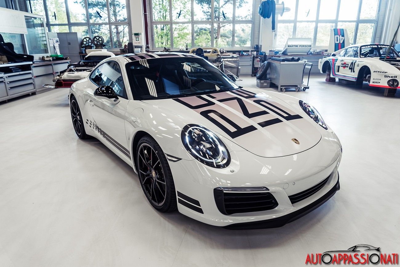 Porsche 911 Endurance Racing Edition, la serie speciale che celebra i successi del Motorsport