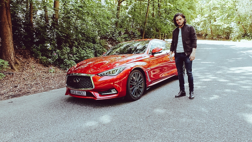 Kit Harington a bordo della nuova Infiniti Q60