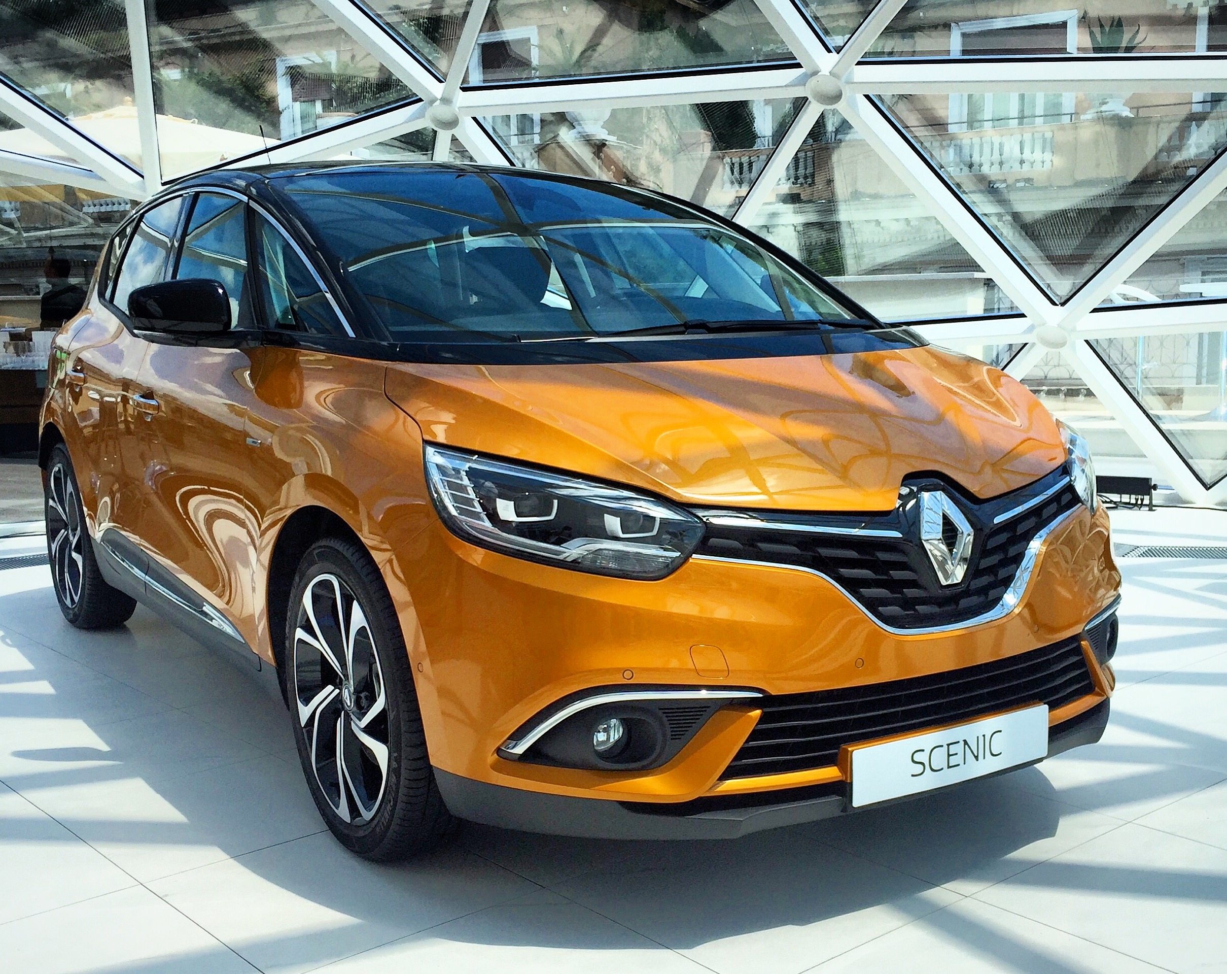 5 cose da sapere sulla nuova Renault Scénic