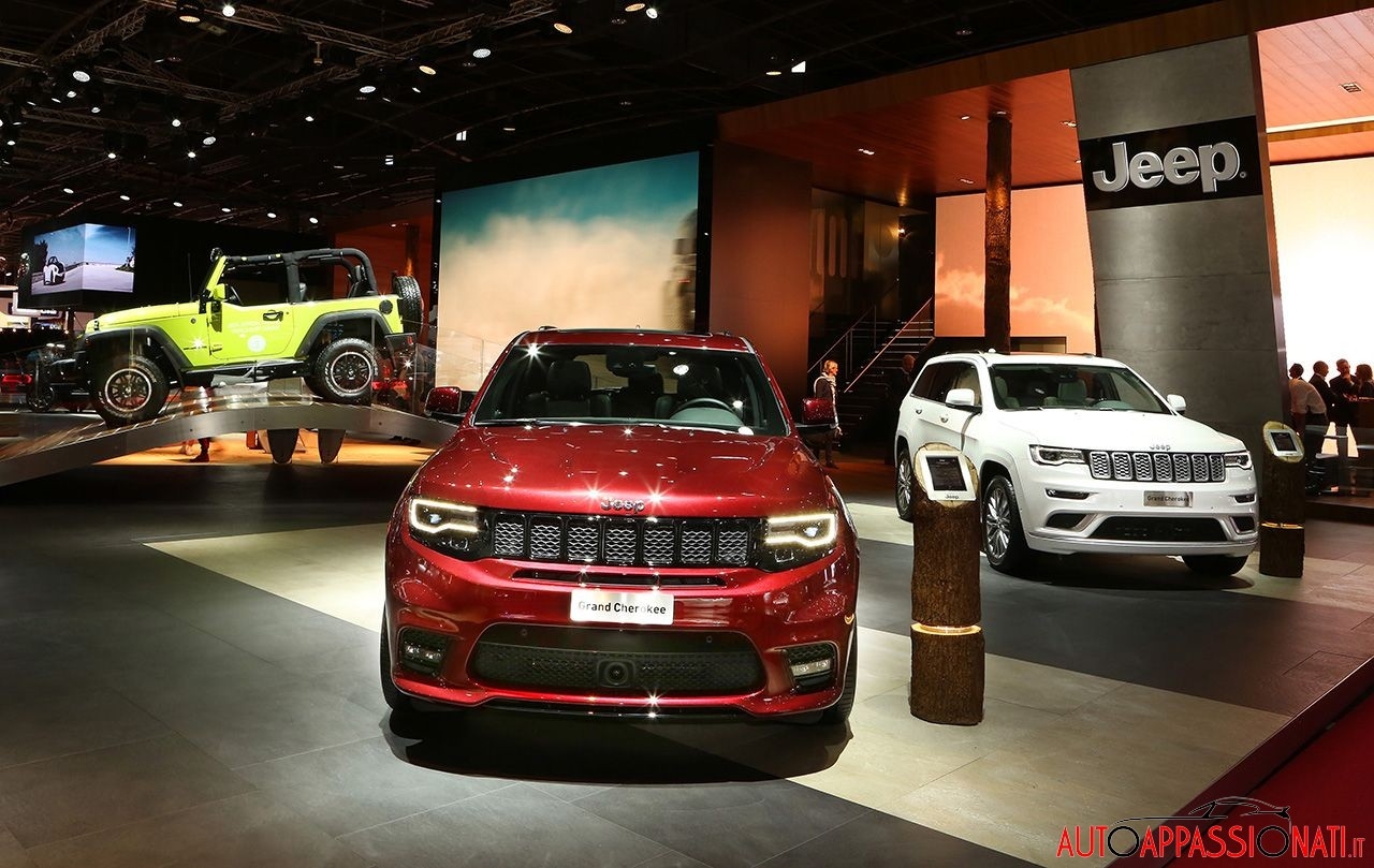 Stand Jeep | Salone di Parigi 2016 [FOTO]