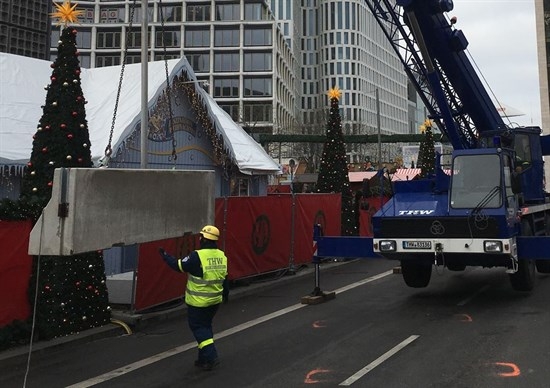 Le barriere di cemento della Formula E per proteggere Berlino