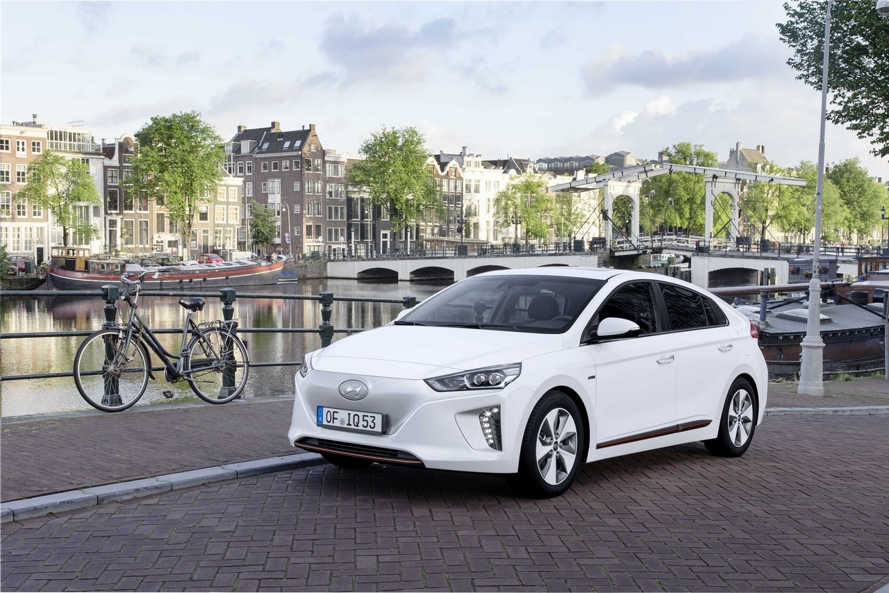 Hyundai Ioniq Electric arriva in Italia